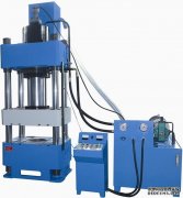 液压机也可以根据液压泵组的驱动模式进行分类